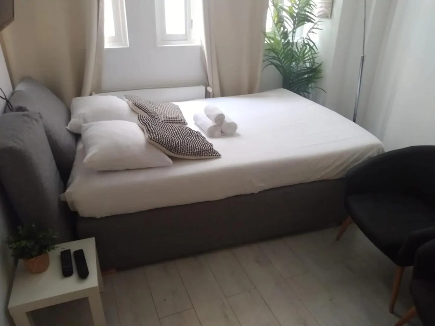Le Petit Rousseau - Cosy & Calme - Rivoli Apartment Paris 0*,