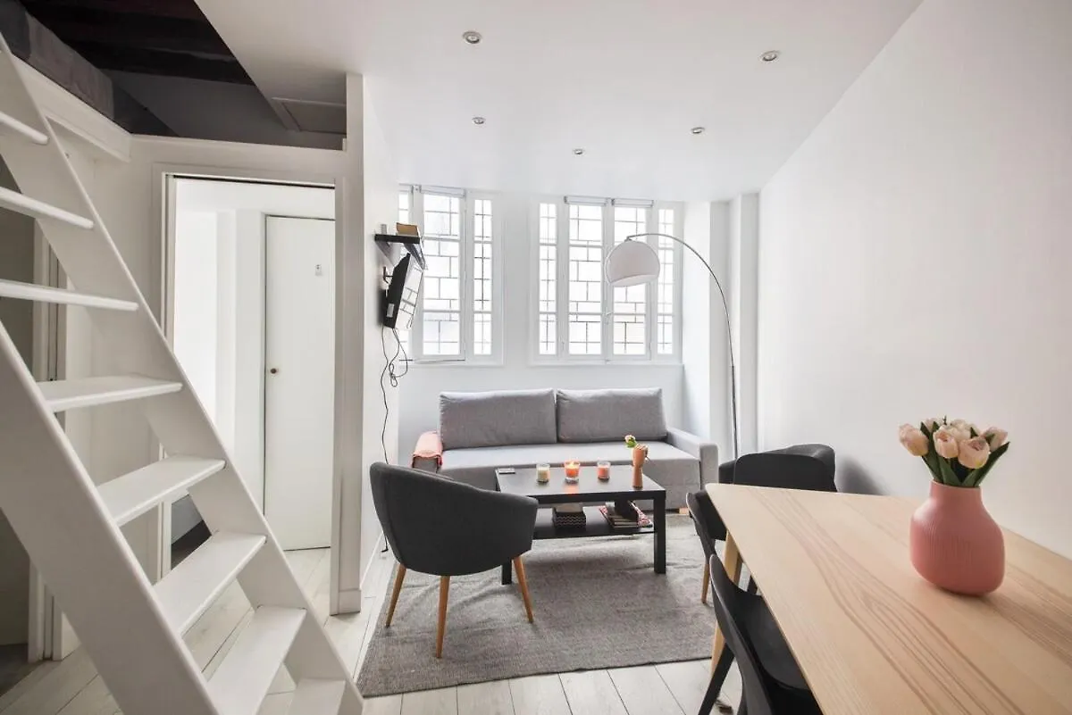 Le Petit Rousseau - Cosy & Calme - Rivoli Apartment Paris
