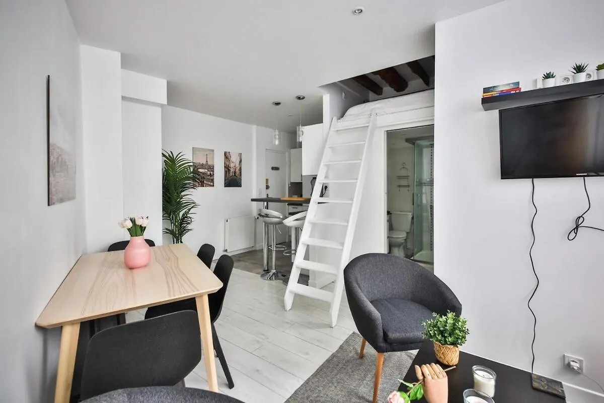 Le Petit Rousseau - Cosy & Calme - Rivoli Daire Paris Fransa