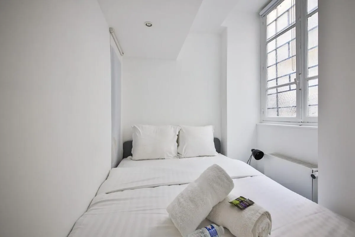 Le Petit Rousseau - Cosy & Calme - Rivoli Daire Paris